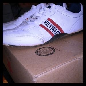 Tommy Hilfiger sneakers
